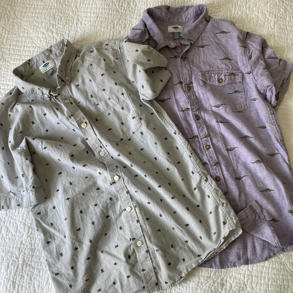 Bundle Old Navy Boys' Short Sleeve Shirts - Lavender and Light Gray